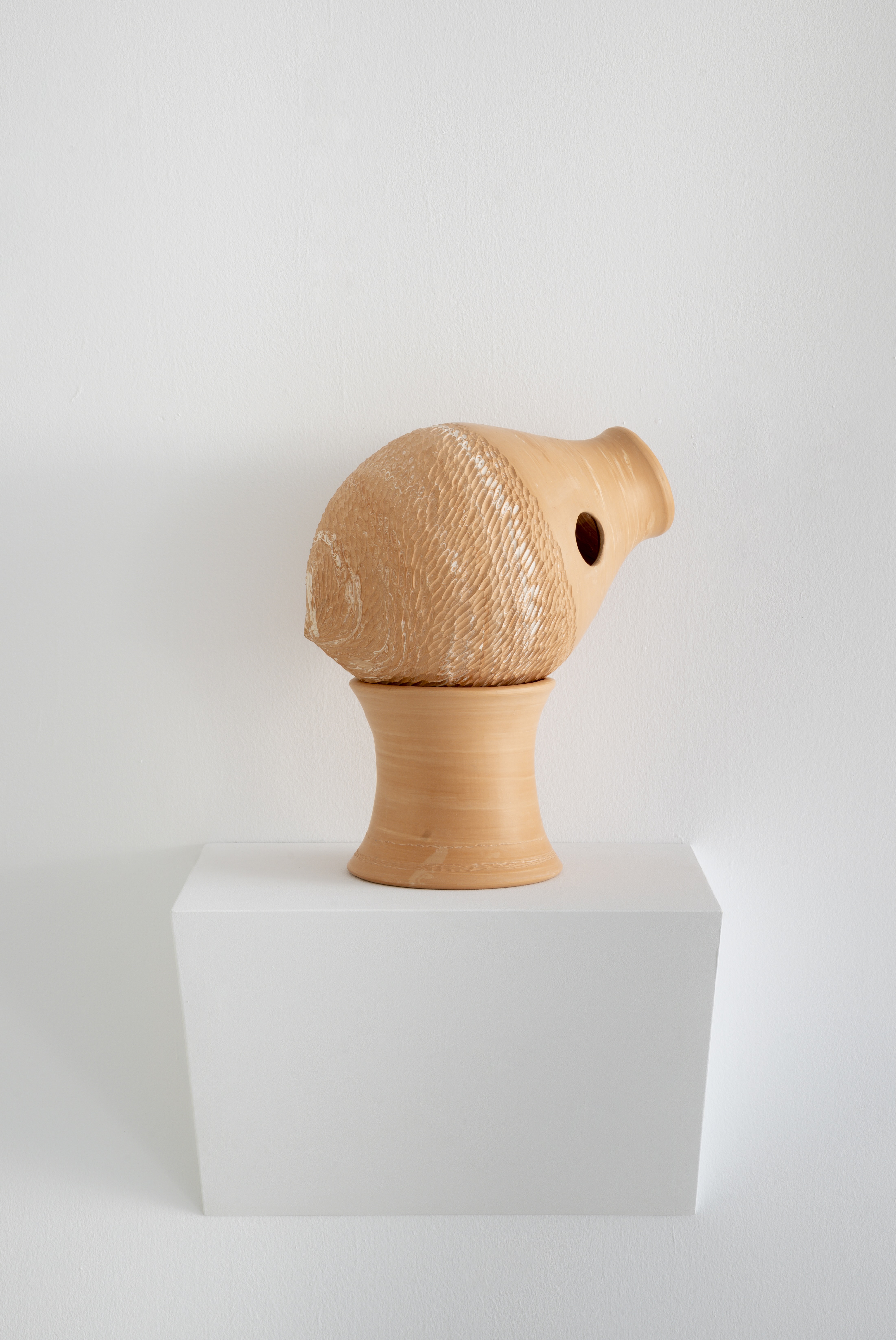 Parra & Romero, exhibition: Form and Spirit (fig. 36)