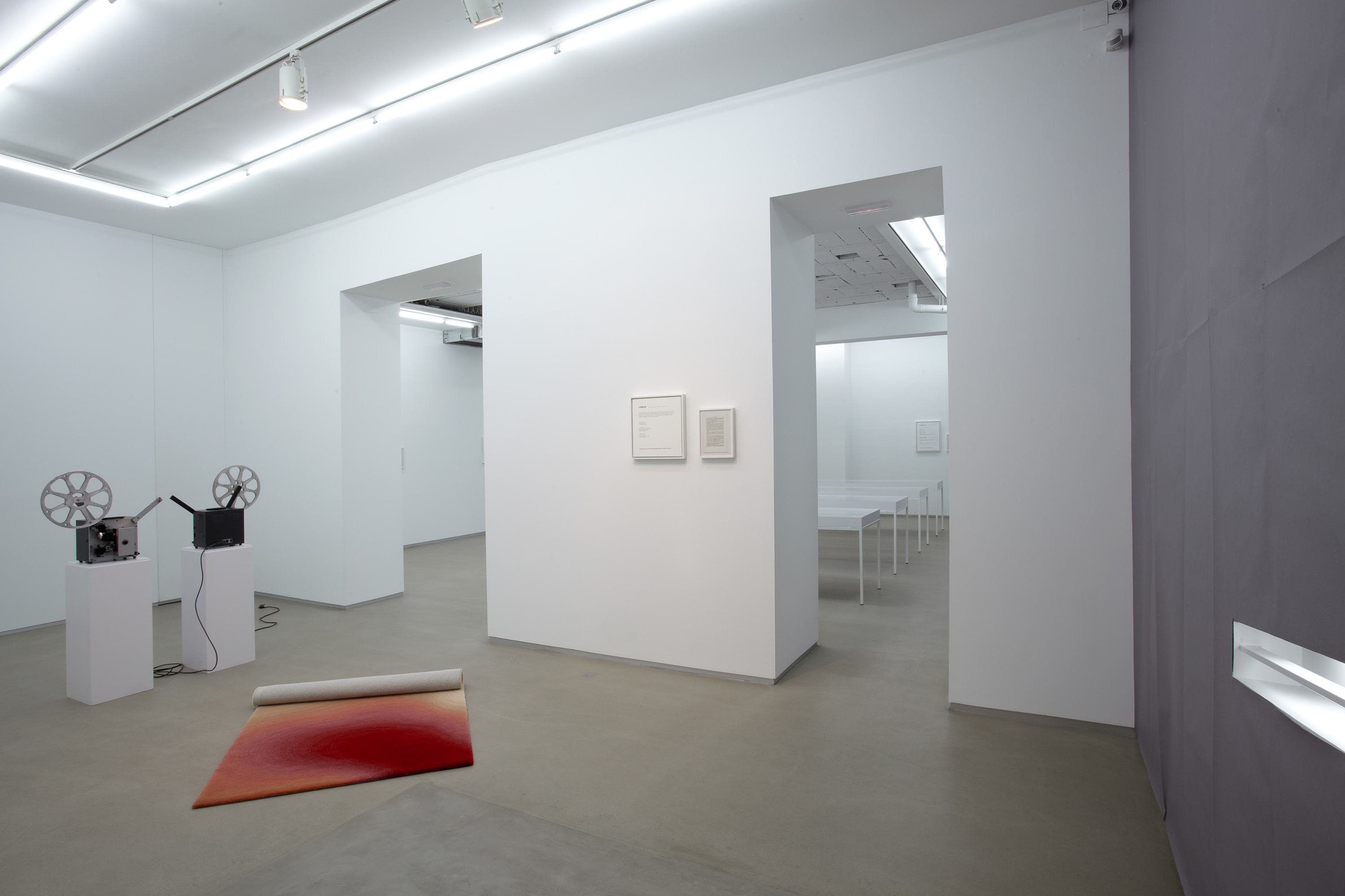 Parra & Romero, exhibition: SHIVER IN THE SHIFT (fig. 1)