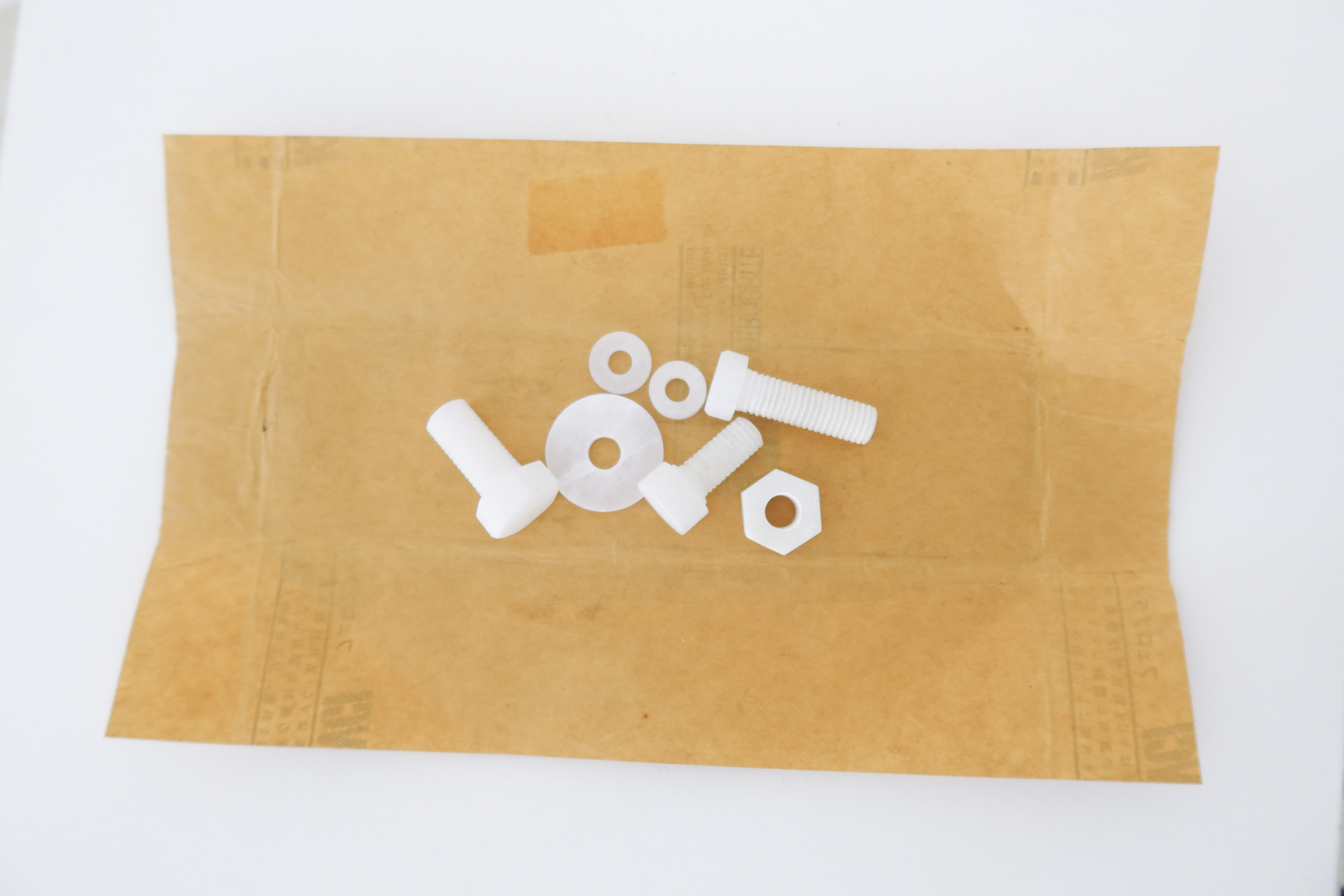 Parra & Romero, exhibition: GIUNTI (Juntas) (fig. 32)