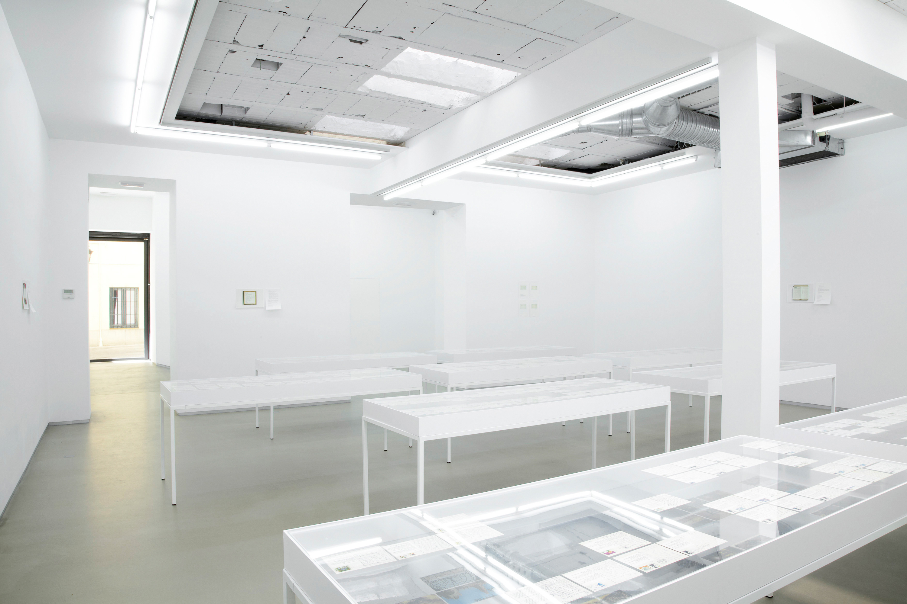 Parra & Romero, exhibition: (No unease can be noticed) (fig. 28)