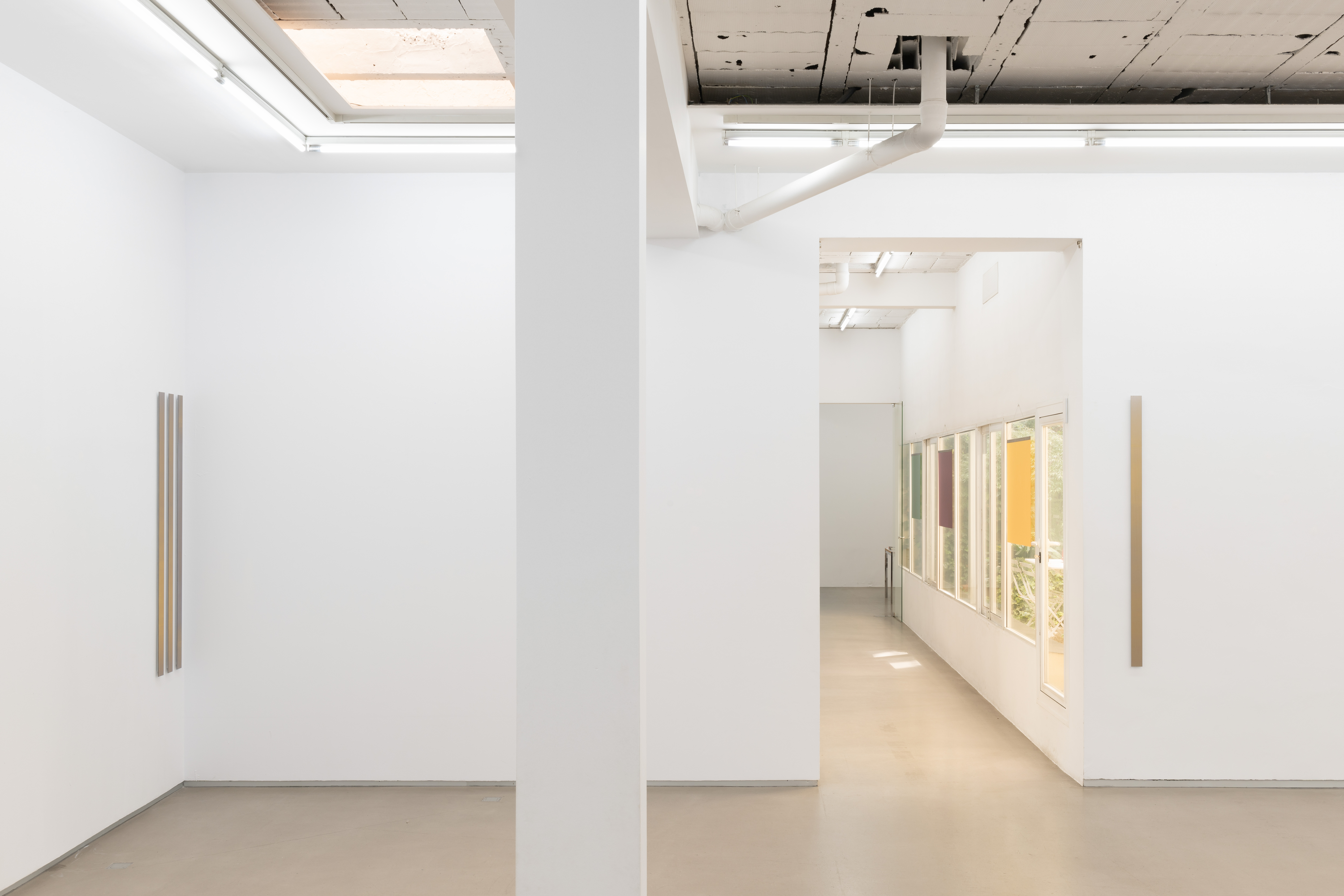 Parra & Romero, exhibition: Liz Deschenes (fig. 32)