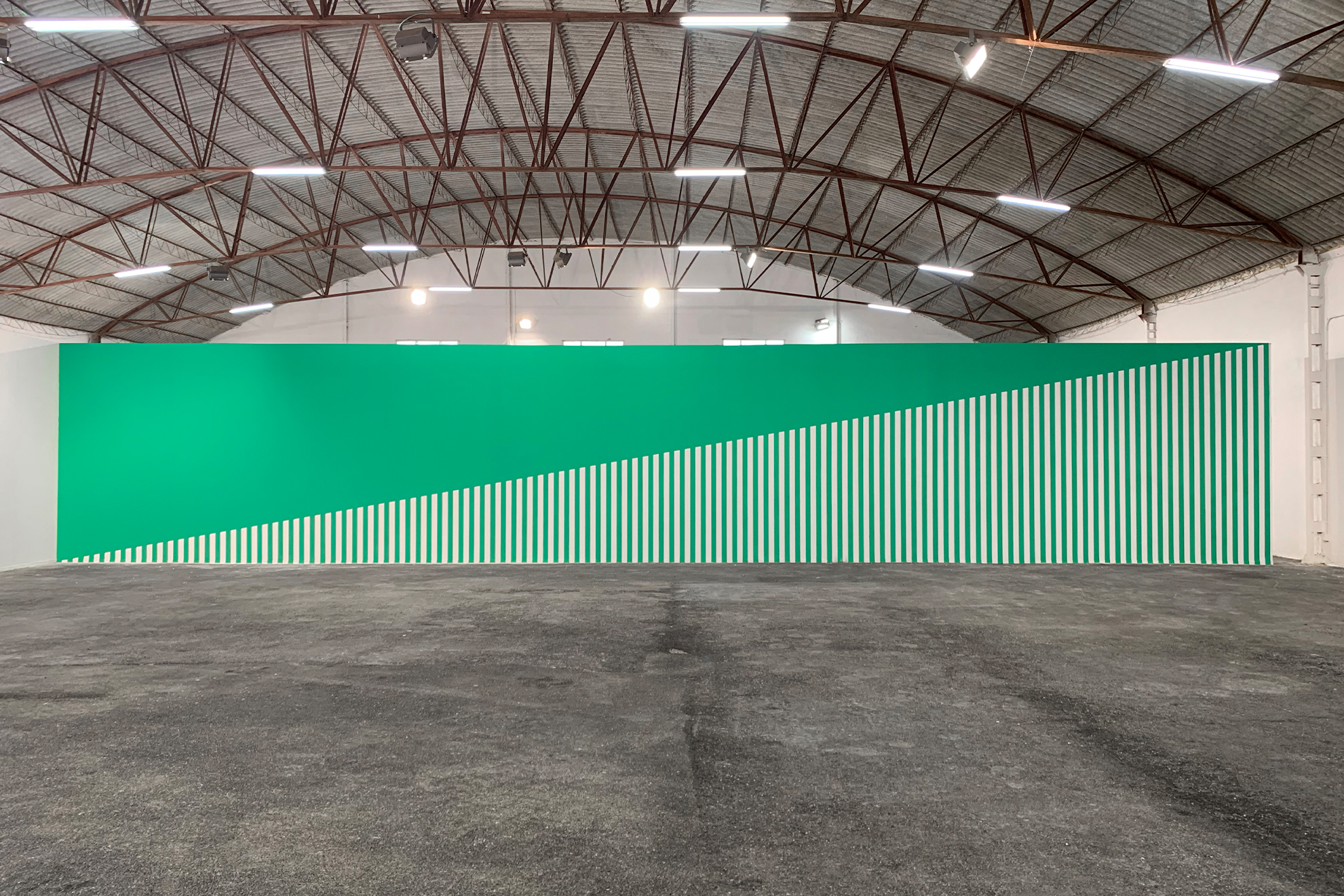 Parra & Romero, exhibition: Sidewalks, Fences and Walls (fig. 5)