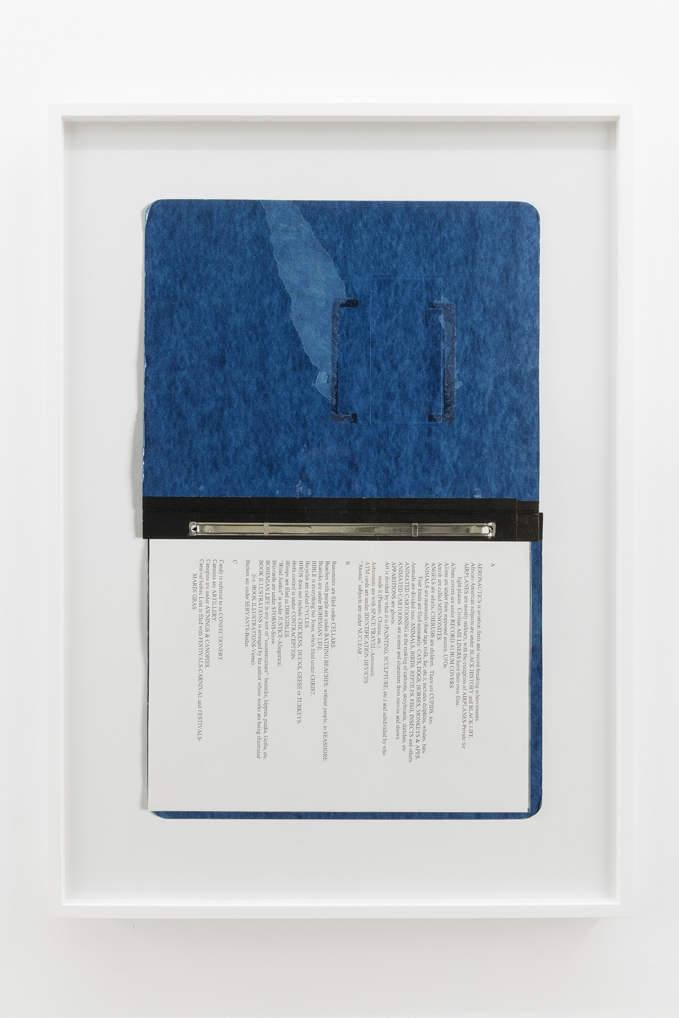 Parra & Romero, exhibition: Photographs in Different Sizes (fig. 21)