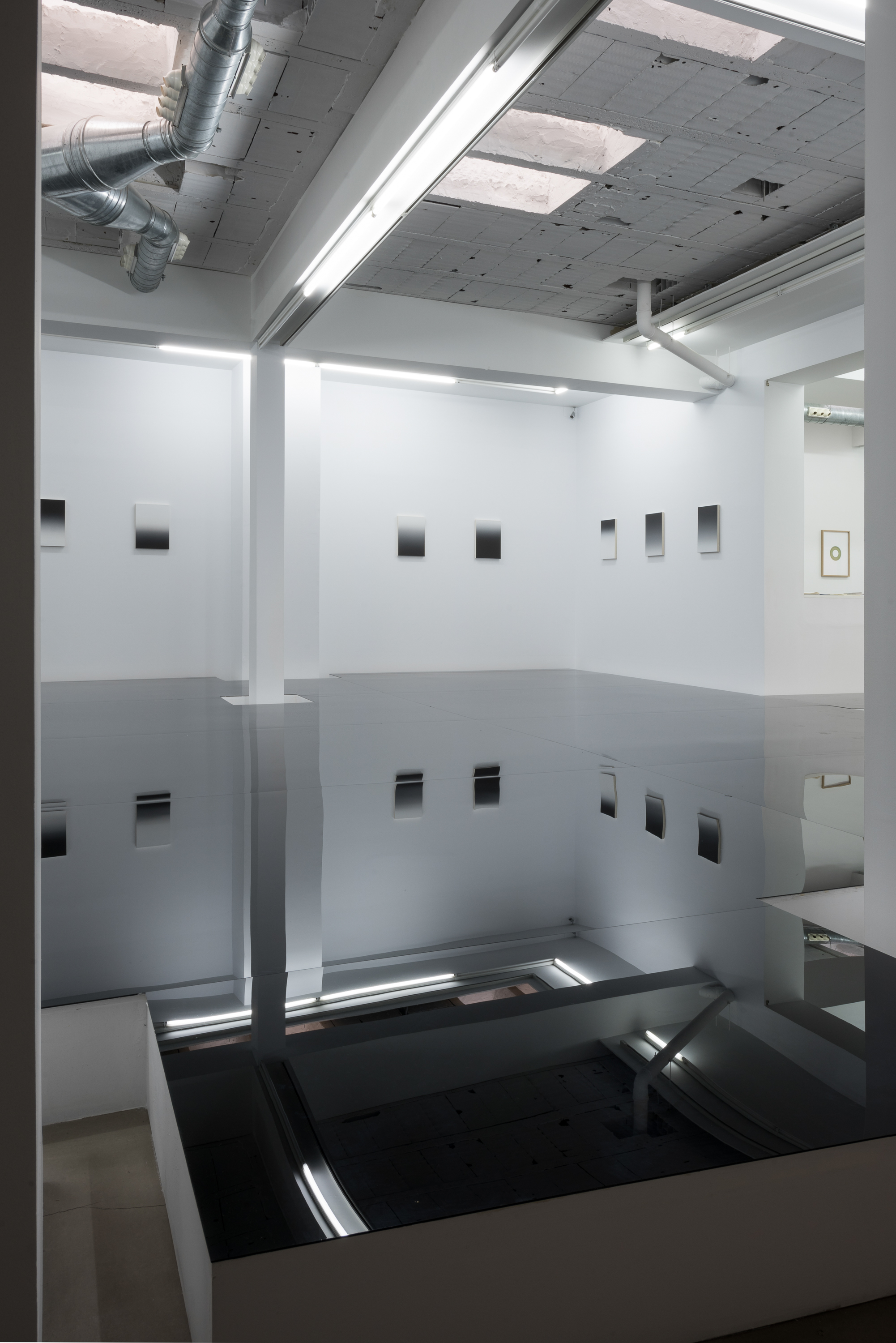 Parra & Romero, exhibition: Tenir pendant que le balancement se meurt (fig. 10)