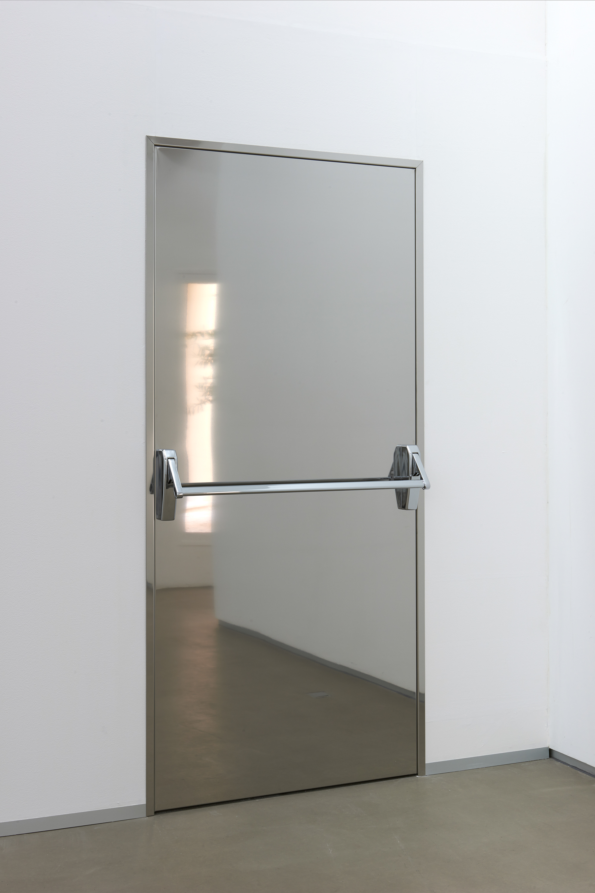 Parra & Romero, exhibition: This is not an exit (fig. 15)