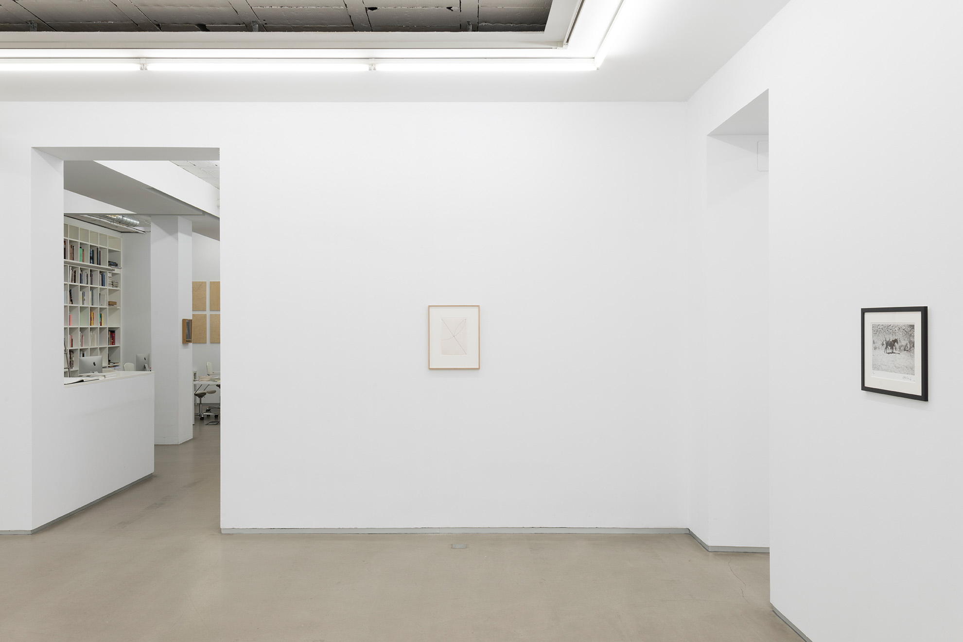 Parra & Romero, exhibition: Basics on Composition / Informal Multitudes (fig. 30)