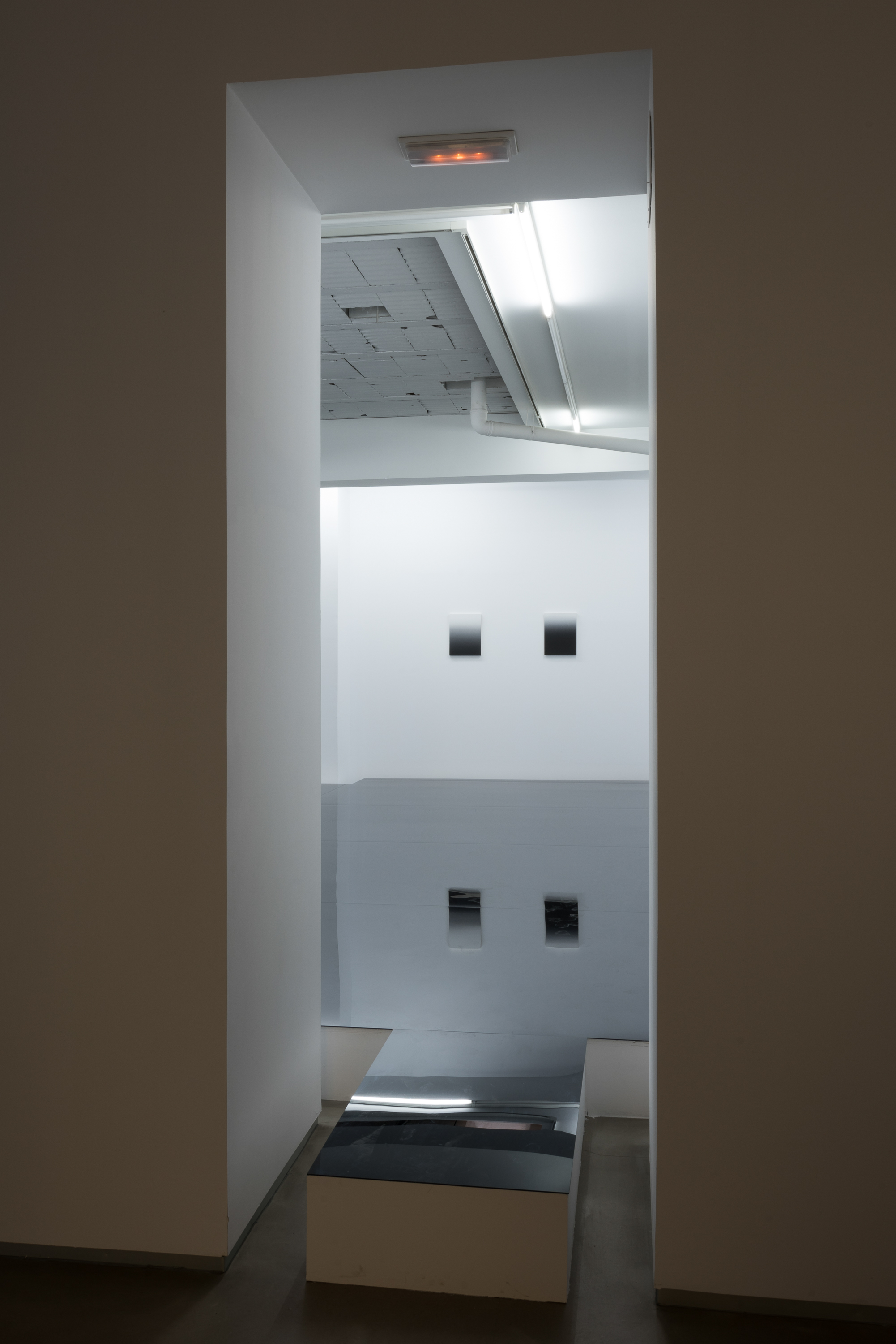 Parra & Romero, exhibition: Tenir pendant que le balancement se meurt (fig. 8)