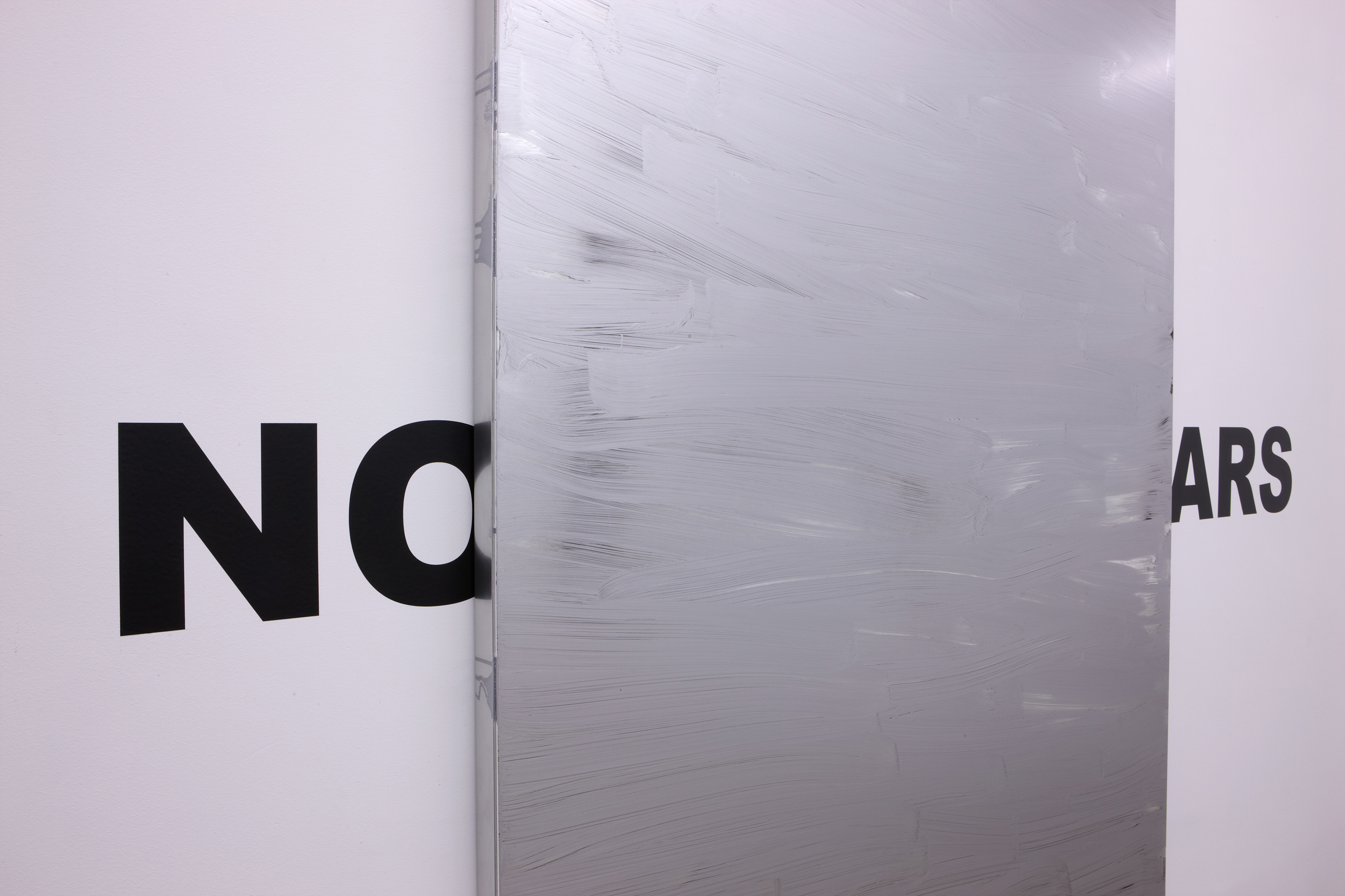 Parra & Romero, exhibition: Text pieces, obliterated mirrors & tautological paintings (fig. 16)