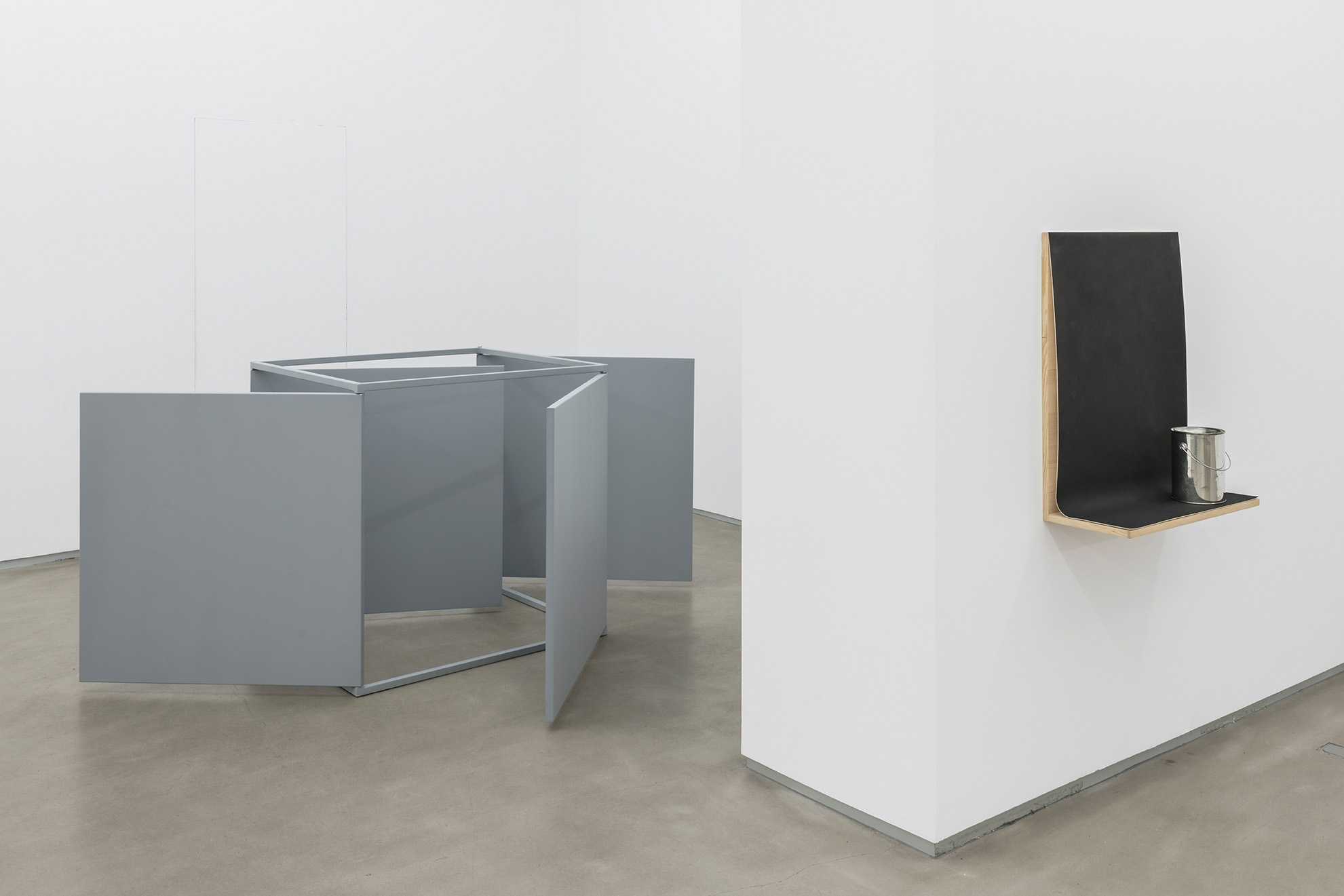 Parra & Romero, exhibition: Unfinished Installation (fig. 11)