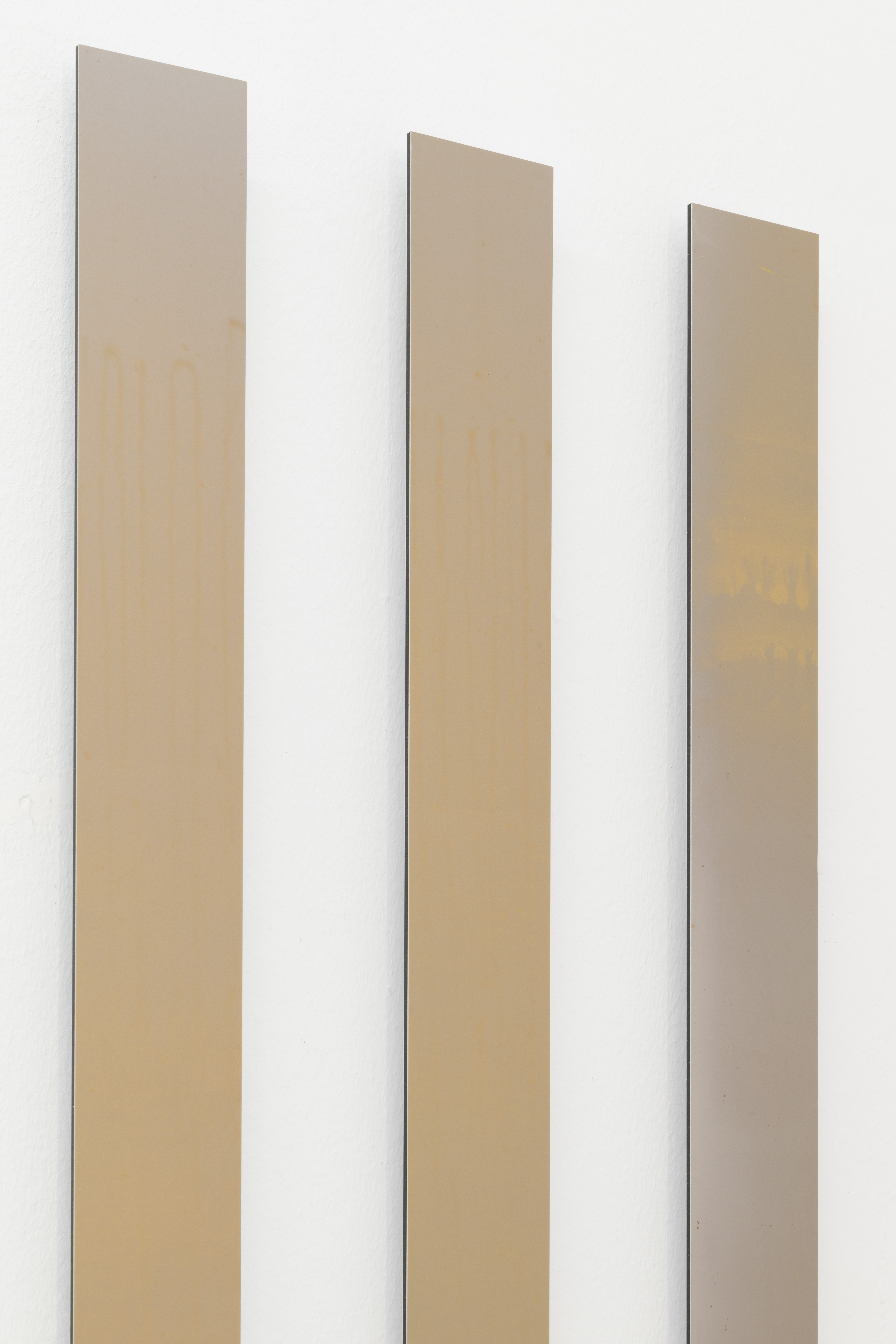 Parra & Romero, exhibition: Liz Deschenes (fig. 35)