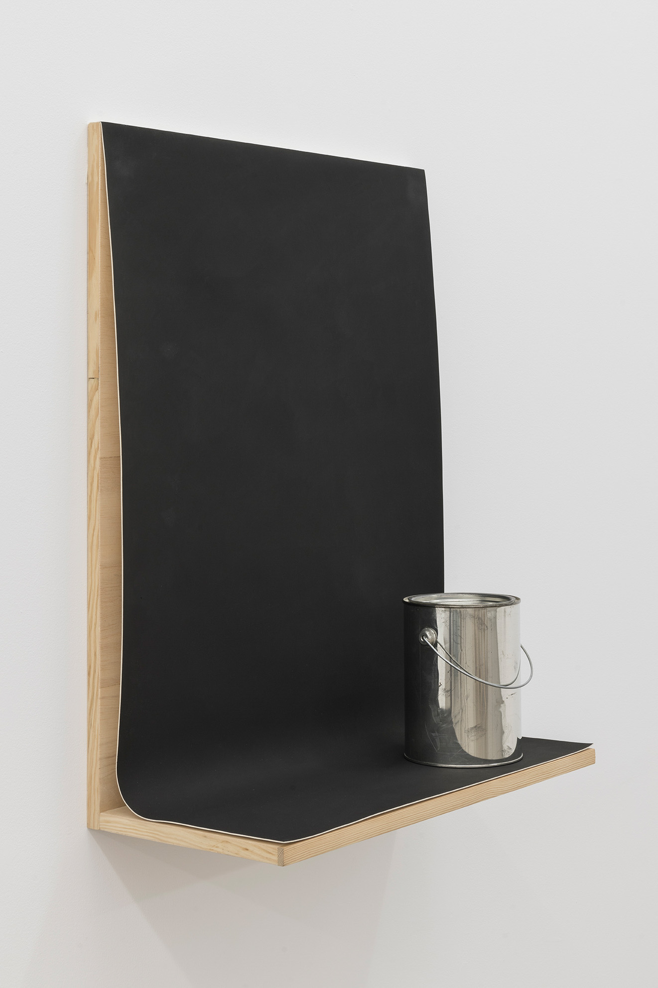 Parra & Romero, exhibition: Unfinished Installation (fig. 13)