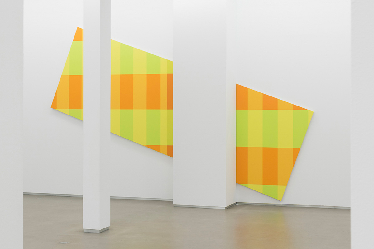 Parra & Romero, exhibition: 20° (fig. 22)