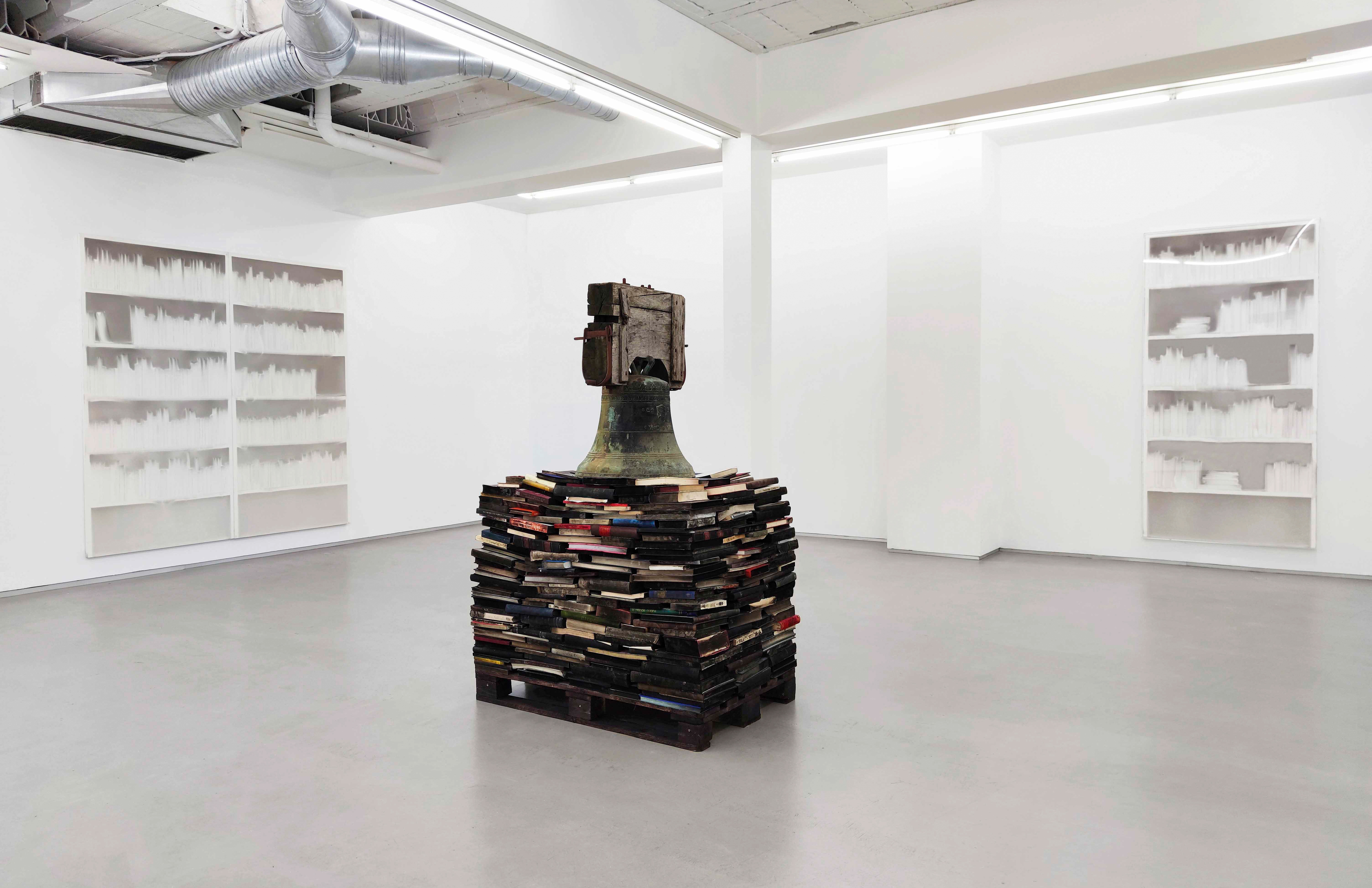 Parra & Romero, exhibition: Claudio Parmiggiani (thumbnail)