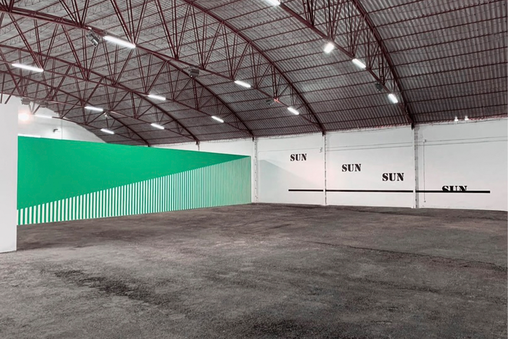 Parra & Romero, exhibition: Sidewalks, Fences and Walls (fig. 3)